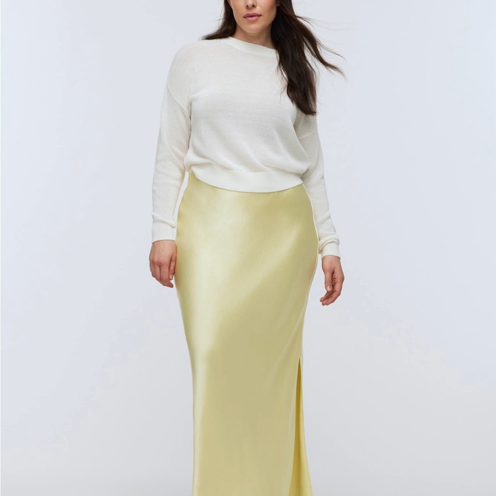 🔥NWT🔥 MADEWELL Elegant Yellow Satin Slip Skirt